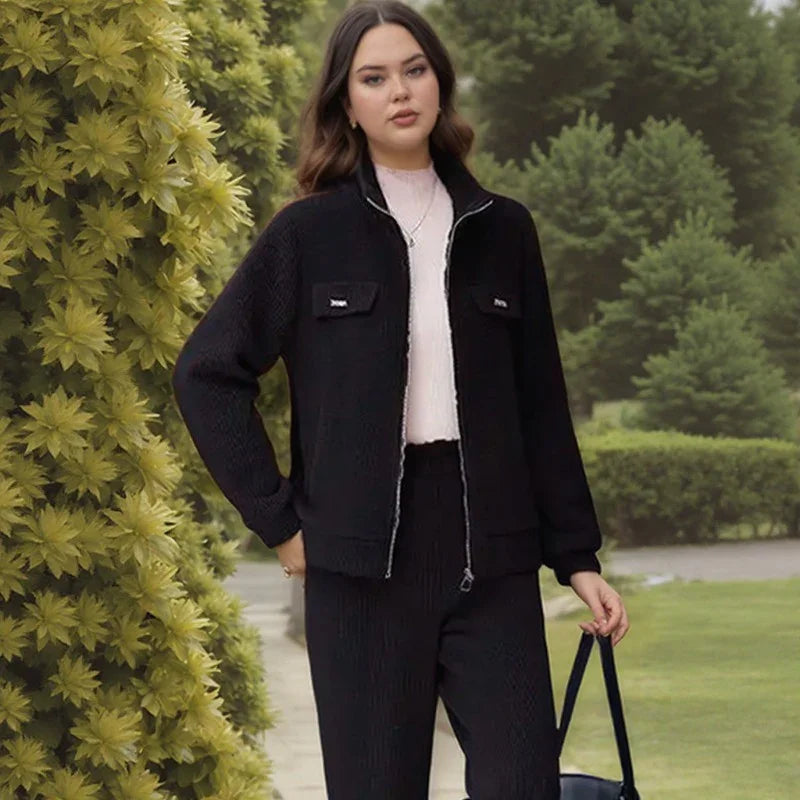 Conjunto Nevani™ com Forro Peluciado e Modelagem Reta / Charme, Maciez e Temperatura Ideal!