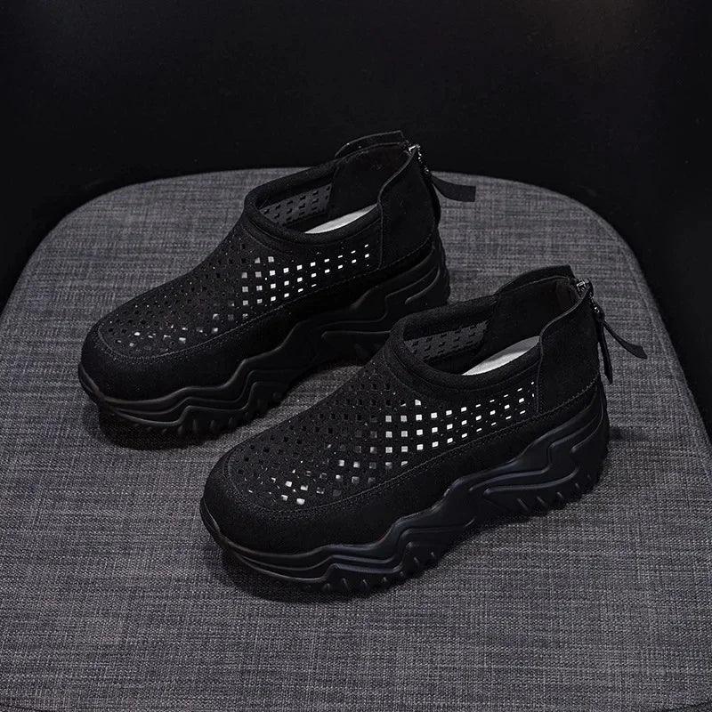 Tênis Plataforma PureWave™ em Camurça Respirável com Solado Tratorado / Um Visual Moderno para Te Levar Mais Longe!