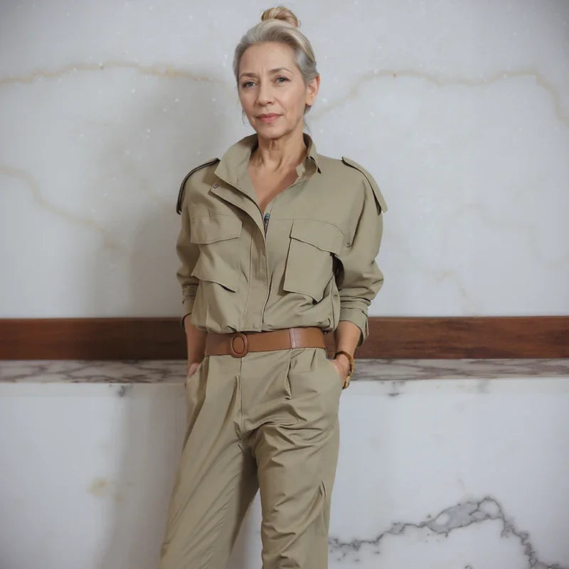 Conjunto Urban Tailor™ com Jaqueta Casual e Calça Cropped / Alfaiataria Moderna com um Toque Casual para Todas Estações!