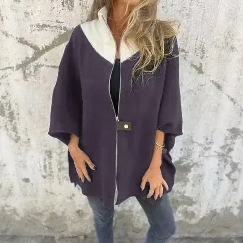 Casaco Georgia Flair™ com Gola Contrastante e Modelagem Ampla / A Sofisticação Urbana em sua Versão Mais Autêntica!