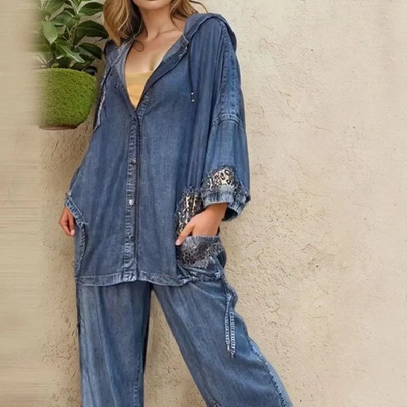 Conjunto Leona Grace™ em Jeans Lavado com Estampa Oncinha / Um Visual Selvagem, Sofisticado e Fora do Comum!