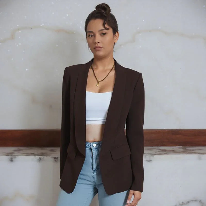 Blazer Amanda™ de Alfaiataria com Lapela Clássica / Do Casual ao Poder: A Peça que Eleva Qualquer Produção!