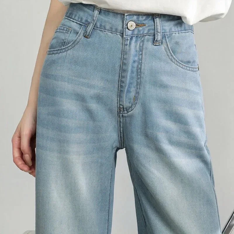 Calça Jeans Meghan™ com Modelagem Relax Premium / A Mais Soltinha, Leve e Versátil que Você Vai Vestir!