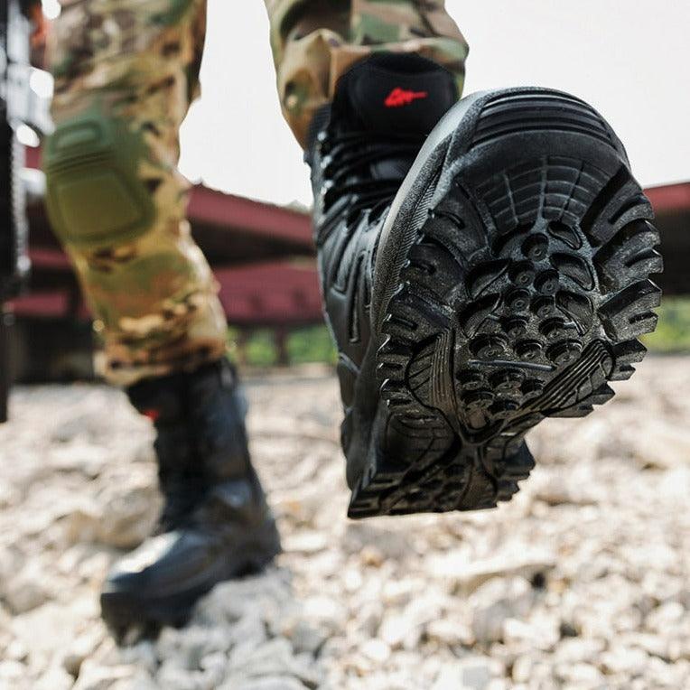 Coturno Tático Ultra Resistente Outdoor / + Brinde Exclusivo Boné Tático