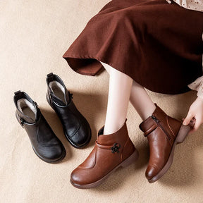 Bota Ana Catarina™ com Forração Macia e Solado Antiderrapante / Segurança e Elegância para os Dias Mais Frios!