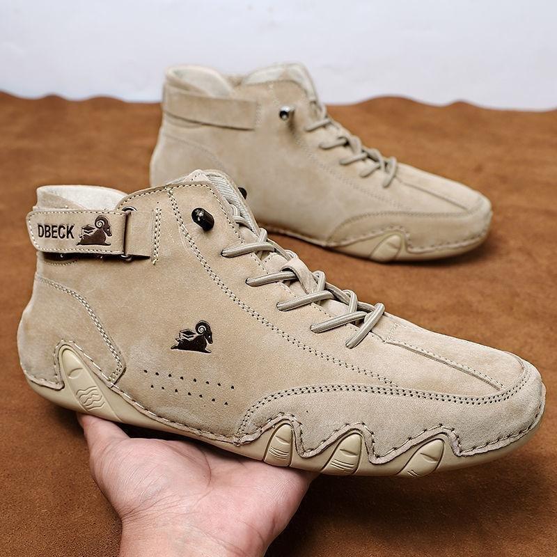 Bota Dbeck™ Trabalhada em Camurça Italiana / + Boné Tático Camuflado do Brasil de Brinde
