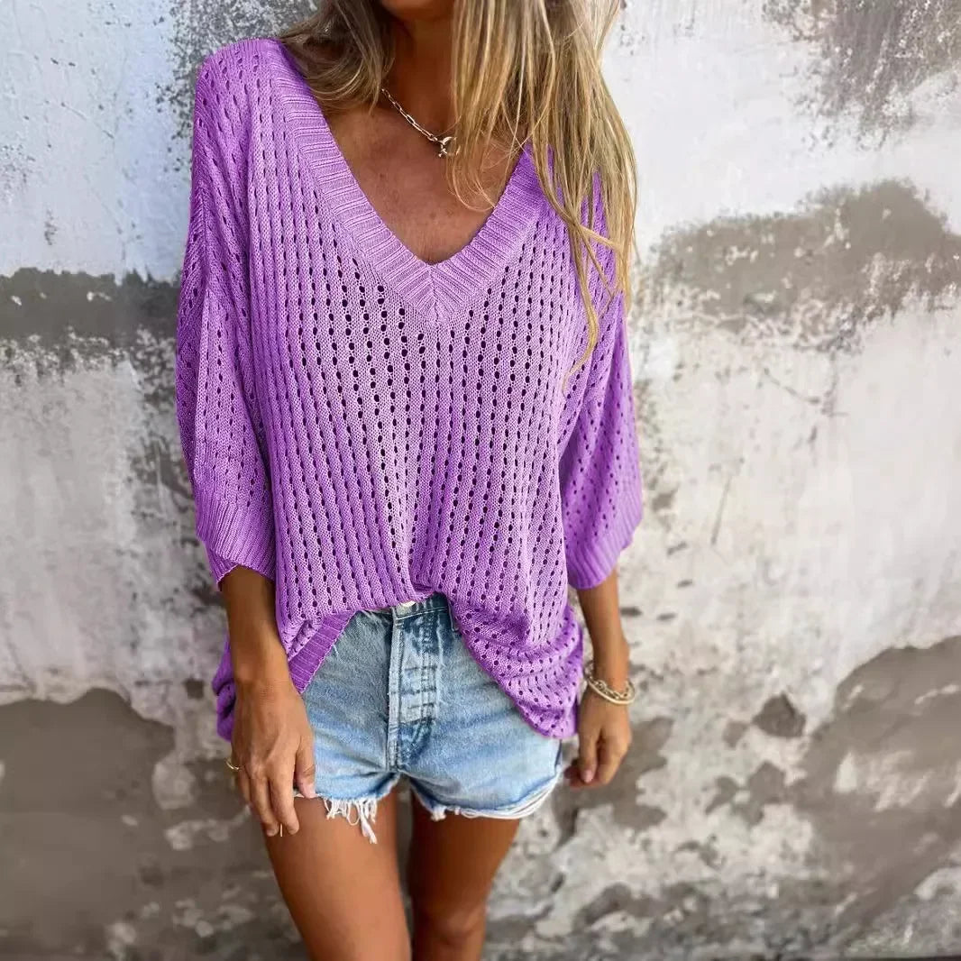 Blusa Luma™ em Crochê Artesanal com Gola V / Para Mulheres que Irradiam Charme sem Esforço!