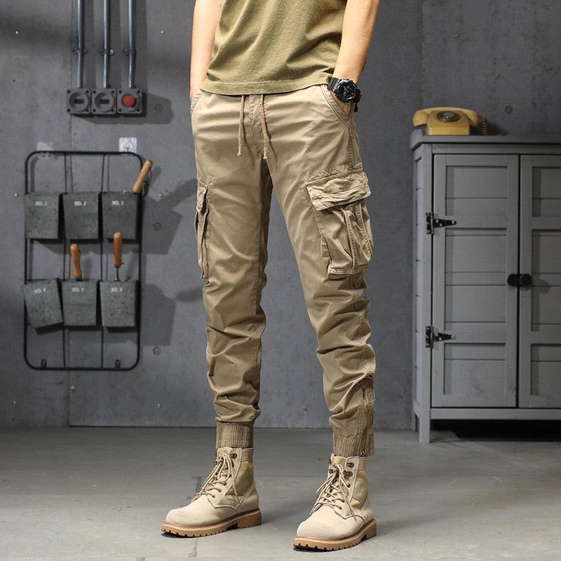 Calça Cargo Elite™ com Design Tático / A calça do homem que adora se aventurar!
