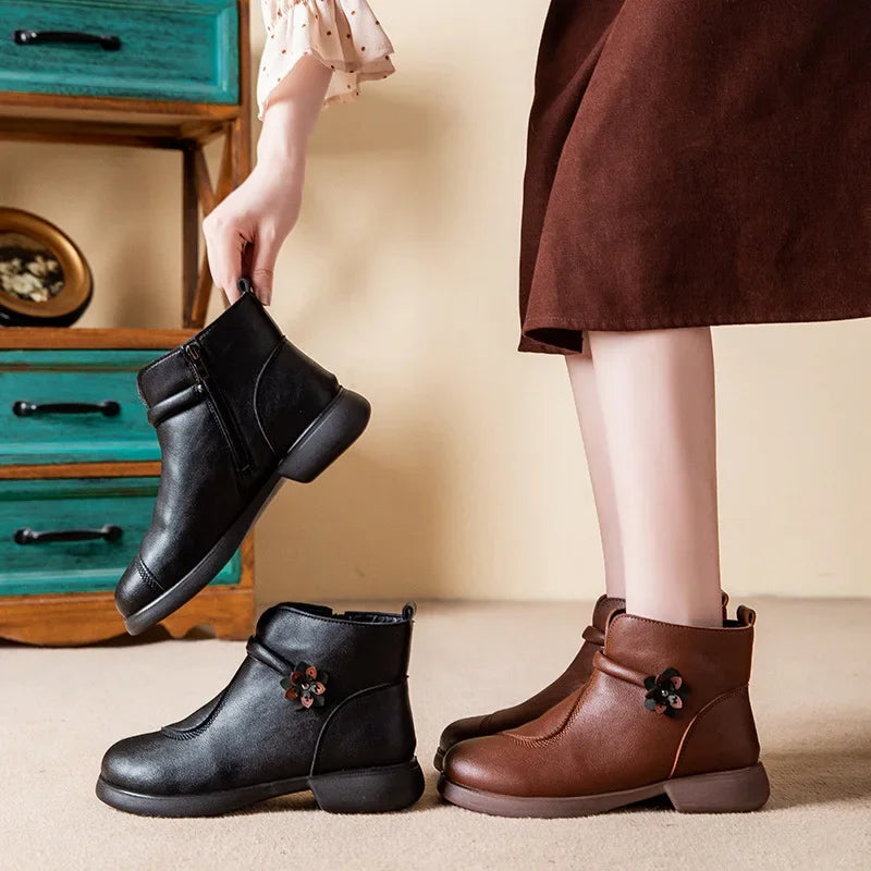 Bota Ana Catarina™ com Forração Macia e Solado Antiderrapante / Segurança e Elegância para os Dias Mais Frios!