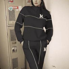 Conjunto Erin™ em Moletinho Ultra Macio e Modelagem Confort / Elegância Minimalista para Seus Dias Mais Tranquilos!