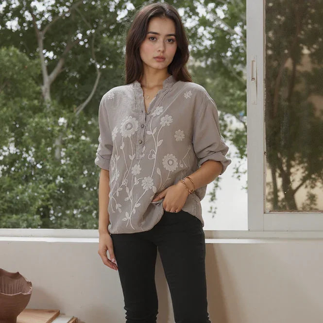 (Promoção: Compre 1, Leve 2) Camisa Raniero™ em Linho de Algodão com Bordados Florais  / A Peça Sofisticada que Transforma o Casual em Elegante!