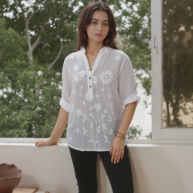 (Promoção: Compre 1, Leve 2) Camisa Raniero™ em Linho de Algodão com Bordados Florais  / A Peça Sofisticada que Transforma o Casual em Elegante!