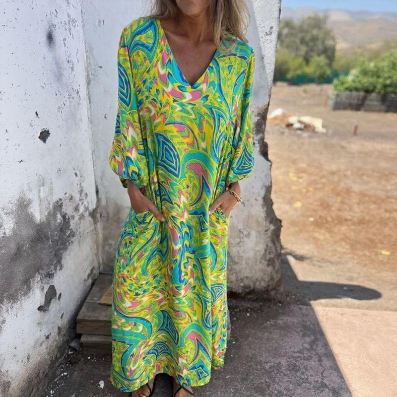 Vestido CapriArte™ em Malha de Viscose com Visual Artístico / Viva Seus Dias com Cor e Liberdade!