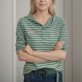 [COMPRE 1 E LEVE 2] Moletom Juliette™ com Capuz e Listras Atemporais / Um Clássico Casual que Nunca Sai de Moda!