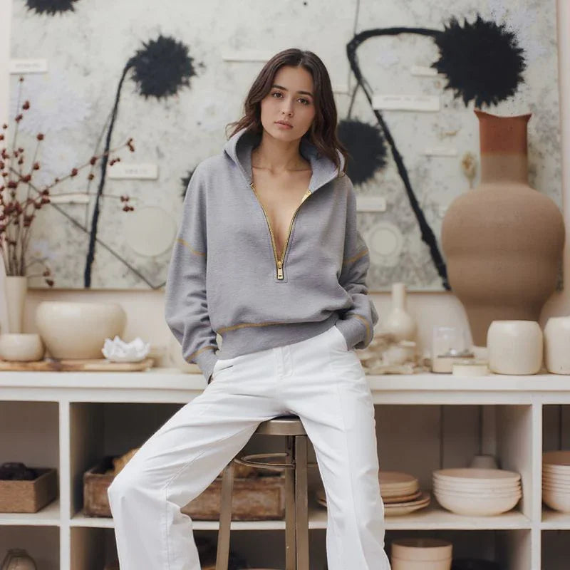 Moletom Cropped Kendall™ em Moletom Premium com Zíper Frontal / O Casual Esportivo que Nunca Sai de Moda!