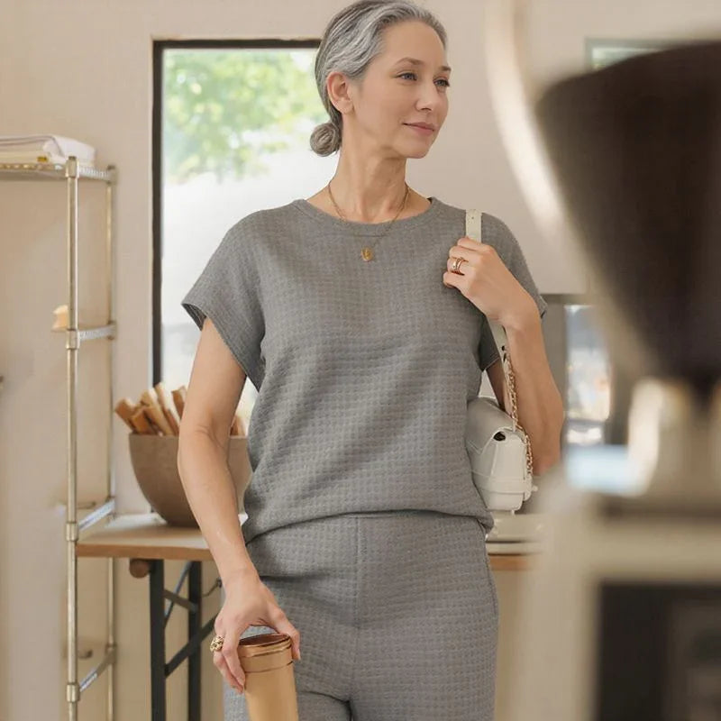 Conjunto de Blusa e Calça Novara™ com Tecido Texturizado e Design Moderno Versátil