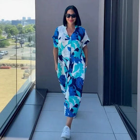 Vestido Oceania™ Em Viscose com Corte Amplo e Estampa Tropical / A Peça que Une Conforto e Beleza Sem Esforço!
