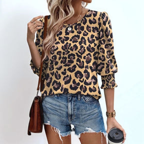 [COMPRE 1, LEVE 2] Blusinha Meriva™ com Punhos Franzidos e Estampas Exclusivas / Charme Atemporal para Todos os Momentos!