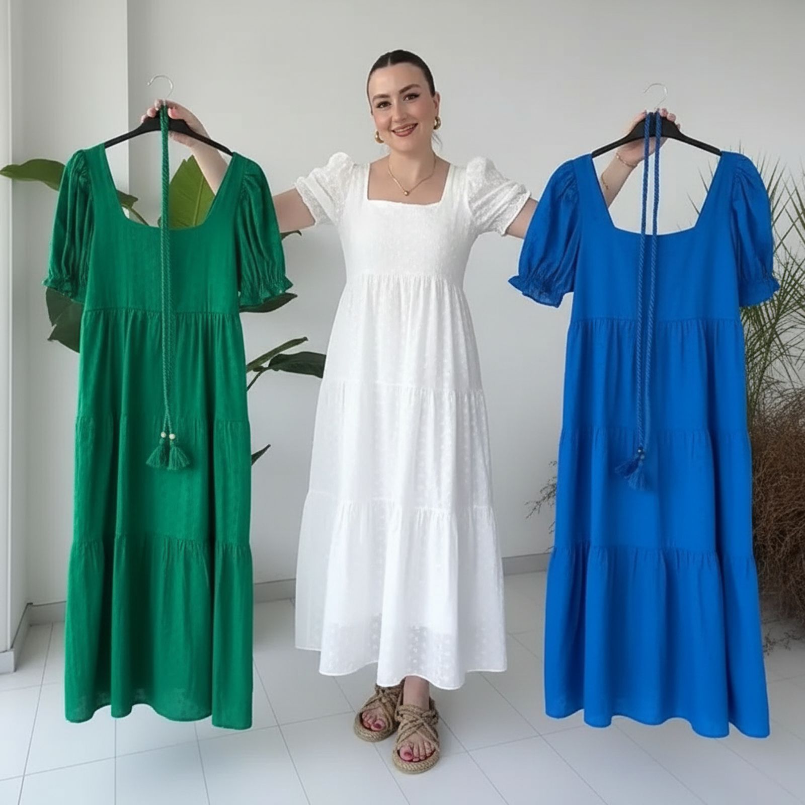Vestido Elena D’Amore™ em Viscose Texturizada com Mangas Bufantes / Leveza, Charme e Feminilidade em Cada Movimento