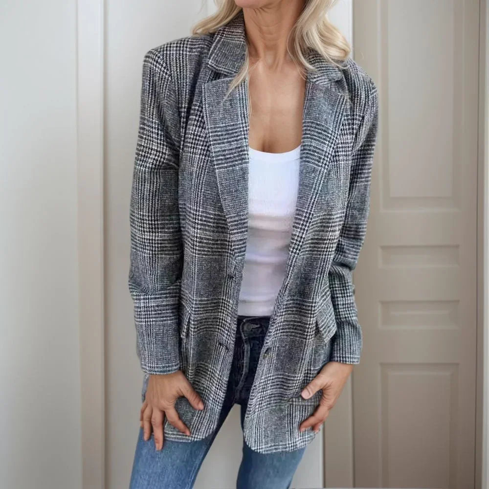 Blazer Madrid™ em Xadrez Clássico com Lapela Estruturada / Um Ícone de Estilo, Versatilidade e Elegância!