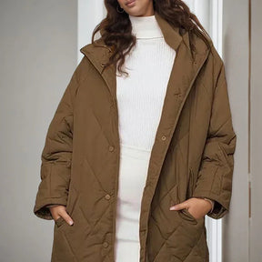 Casaco Mirella™ Estilo Parka com  Matelassê Aconchegante / Aconchego Feminino com Estilo Contemporâneo para Enfrentar o Inverno com Classe!