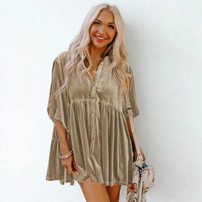 Camisa Elisabette™ em Veludo Acetinado Premium / Elegância Atemporal com Toque Macio e Caimento Sofisticado