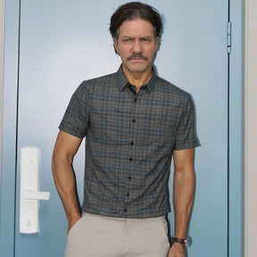 Camisa Xadrez Dorian™ em Seda Gelada Antissuor / Conforto Atemporal com Presença Marcante!
